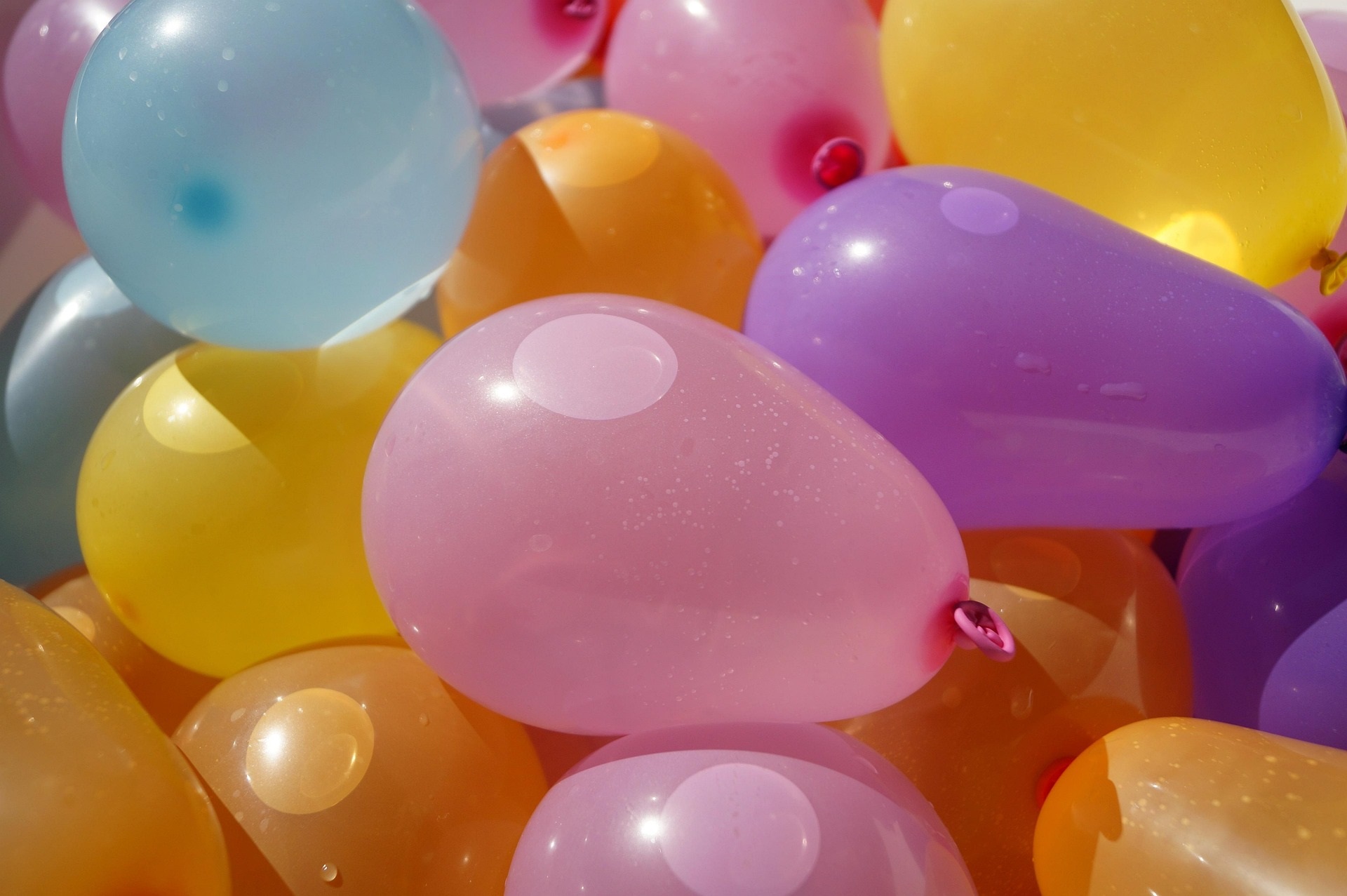 balloon-1662563_1920